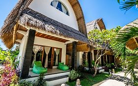 Bunga Laut Bungalow
